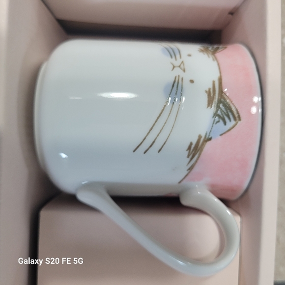 Beautiful 3 piece cat China, plate, bow and cup-New - Picture 4 of 6